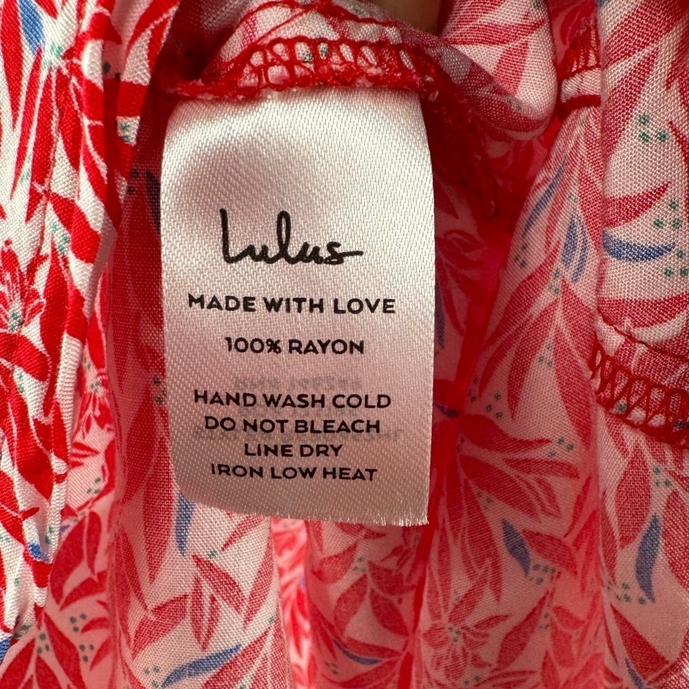 Lulus Dondi Print Tie-Front‎ Short Sleeve Romper in Red and White Size Small - Picture 10 of 13